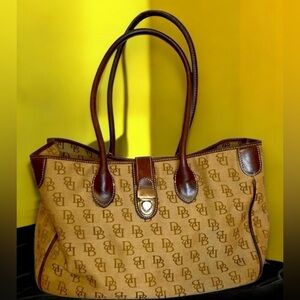 DOONEY & BOURKE D&B signature Satchel Tote SHOULDERBAG